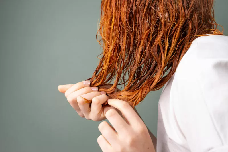 Cómo evitar la caída del cabello 2 Cómo evitar la caída del cabello